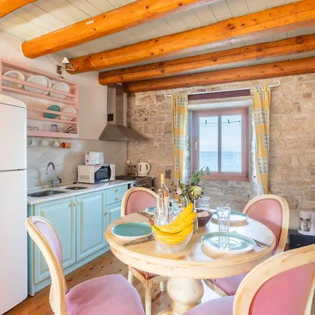 Apartamento Spiros Jetty House